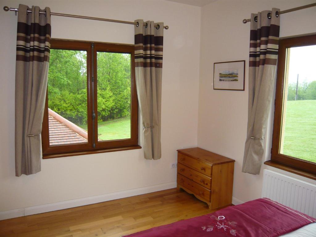 Lakeside Bed And Breakfast Payzac  Room photo